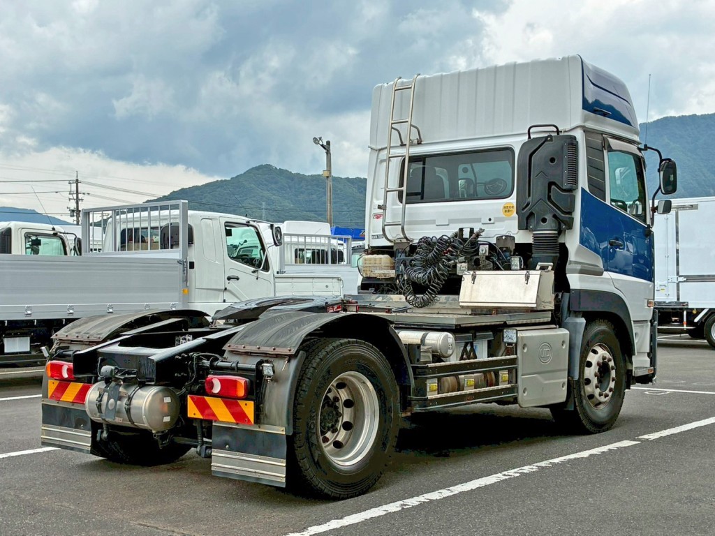 UDトラックス  2PG-GK5AADの写真4