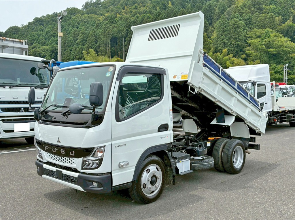 三菱 キャンター 2RG-FBA30(2WD)の写真1