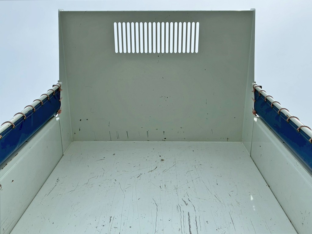 三菱 キャンター 2RG-FBA30(2WD)の写真9