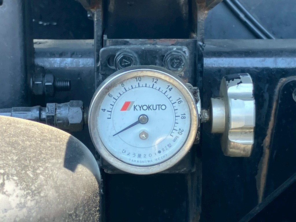 自重計です。|三菱 スーパーグレート 2KG-FV70HXの写真13