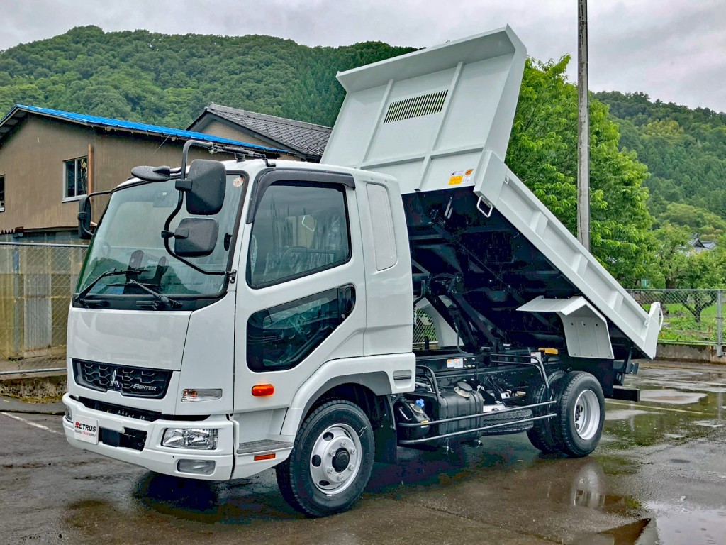三菱 ファイター 2KG-FK62F(2WD)の写真1