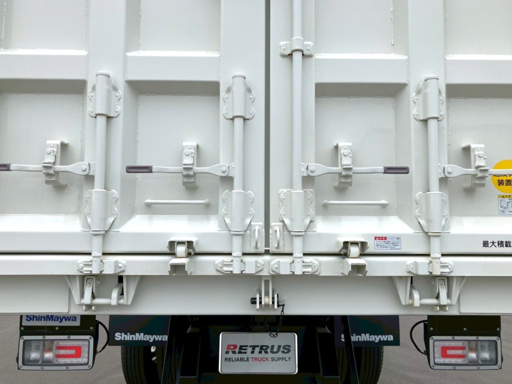 日野 プロフィア 2DG-FS1AHEの写真28