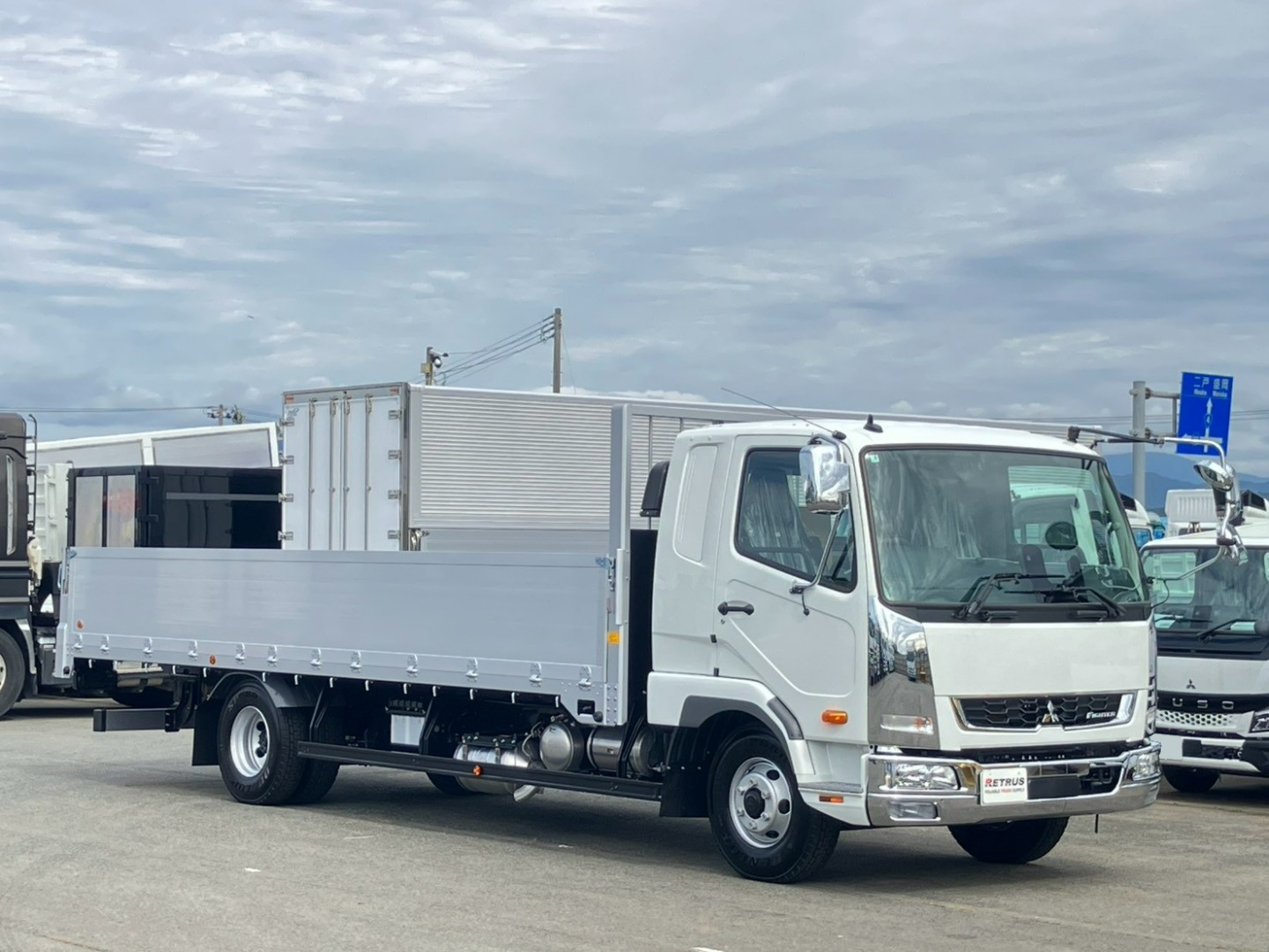 三菱 ファイター 2KG-FK65F(2WD)の写真2