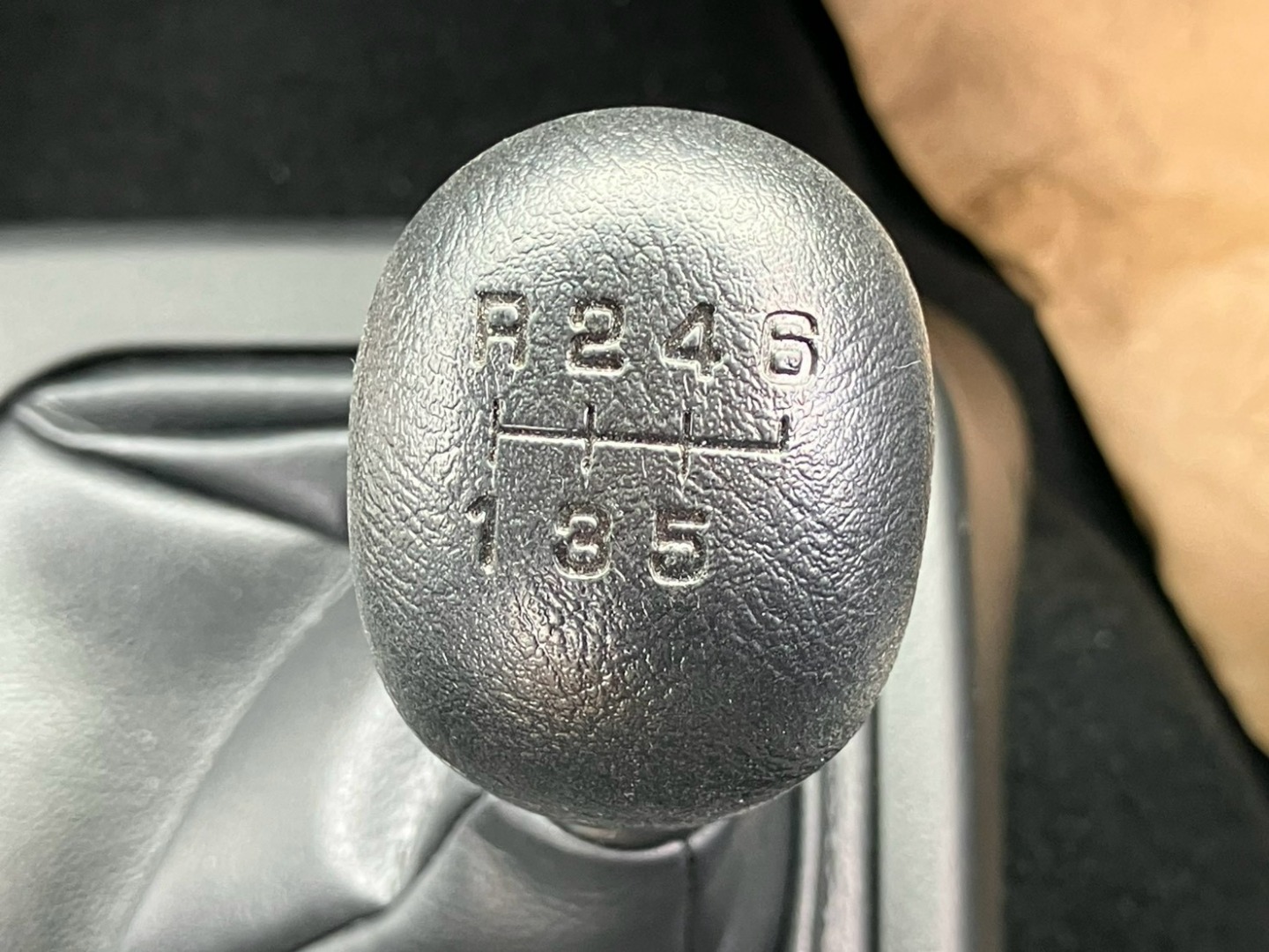 三菱 ファイター 2KG-FK65F(2WD)の写真13