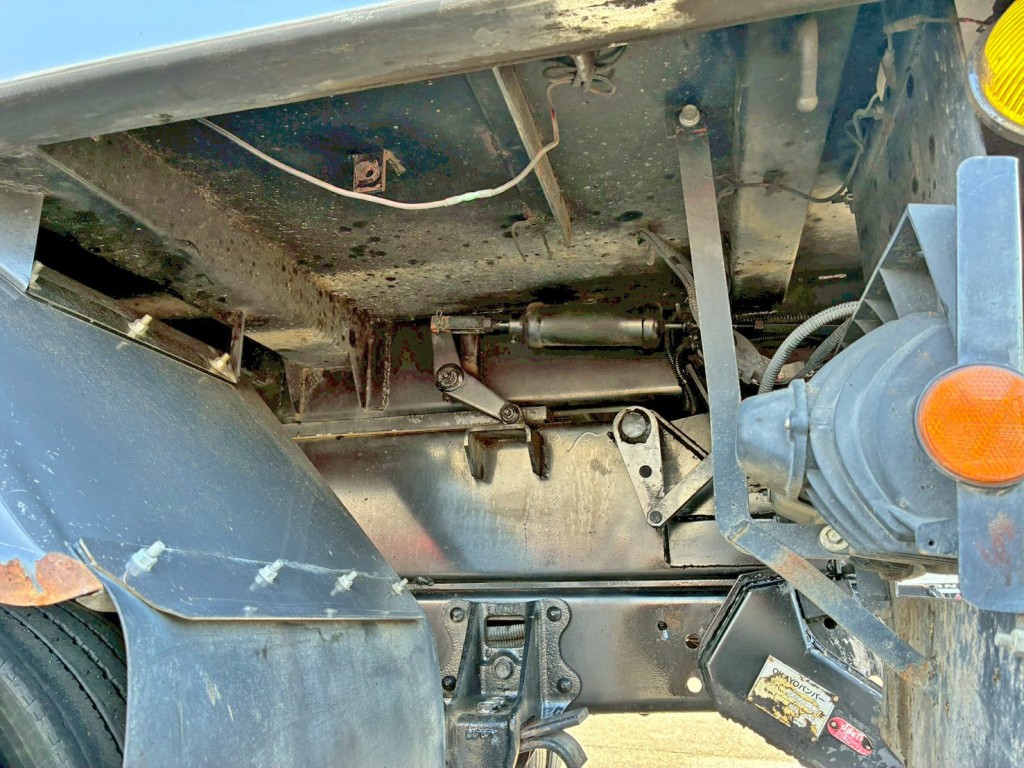 いすゞ フォワード 2RG-FTR90U2の写真6
