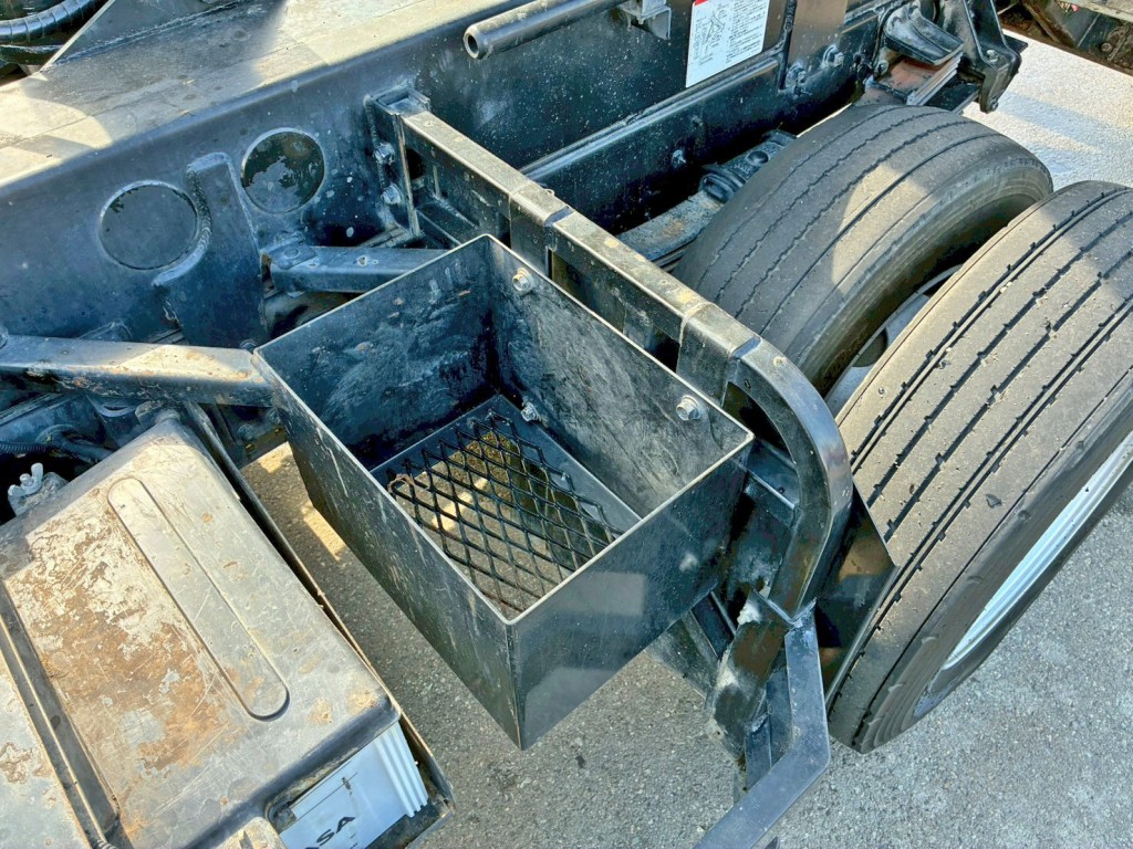 いすゞ フォワード 2RG-FTR90U2の写真19