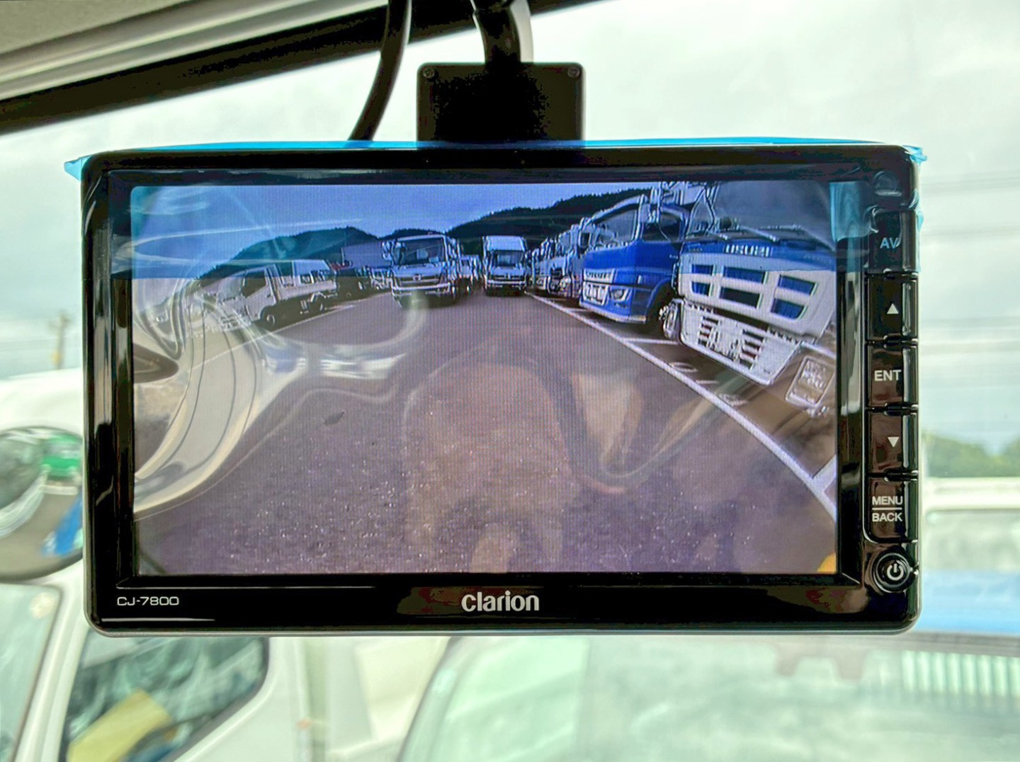 液晶バックモニター付きです。|日野 レンジャー 2PG-FD2ABA(2WD)の写真14