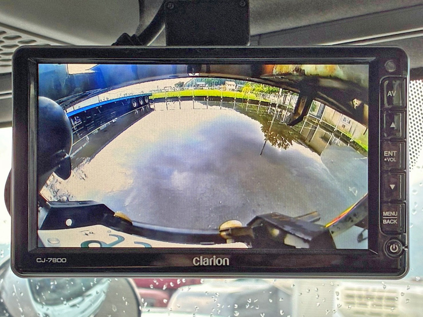 液晶バックモニター付きです。|いすゞ ギガ QPG-CXZ77BTの写真36
