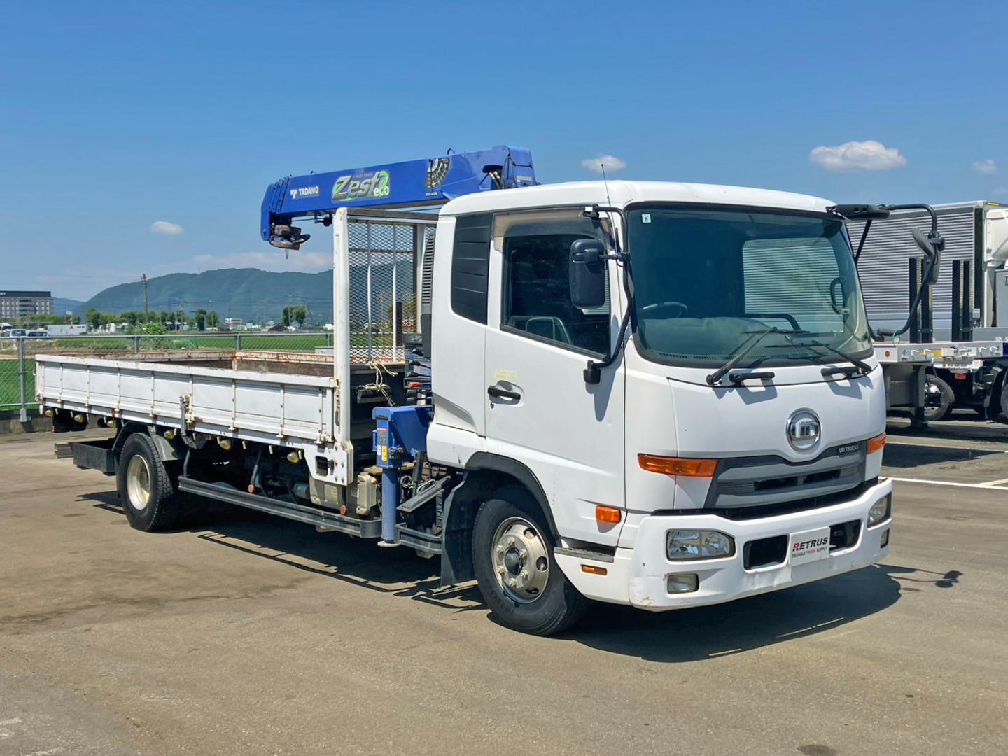 UDトラックス コンドル TKG-MK38L(2WD)の写真2