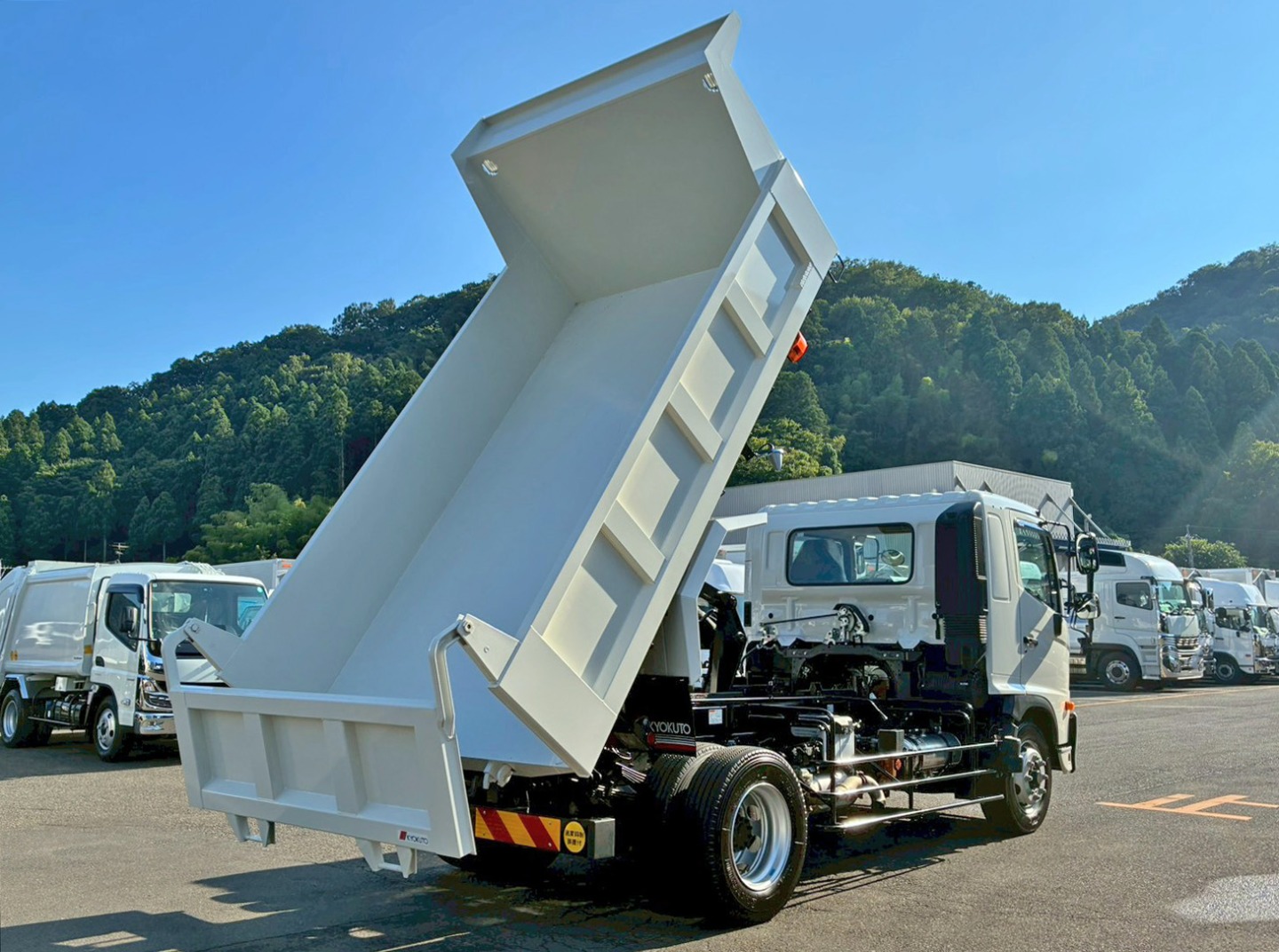 日野 レンジャー 2KG-FE2ACAの写真4