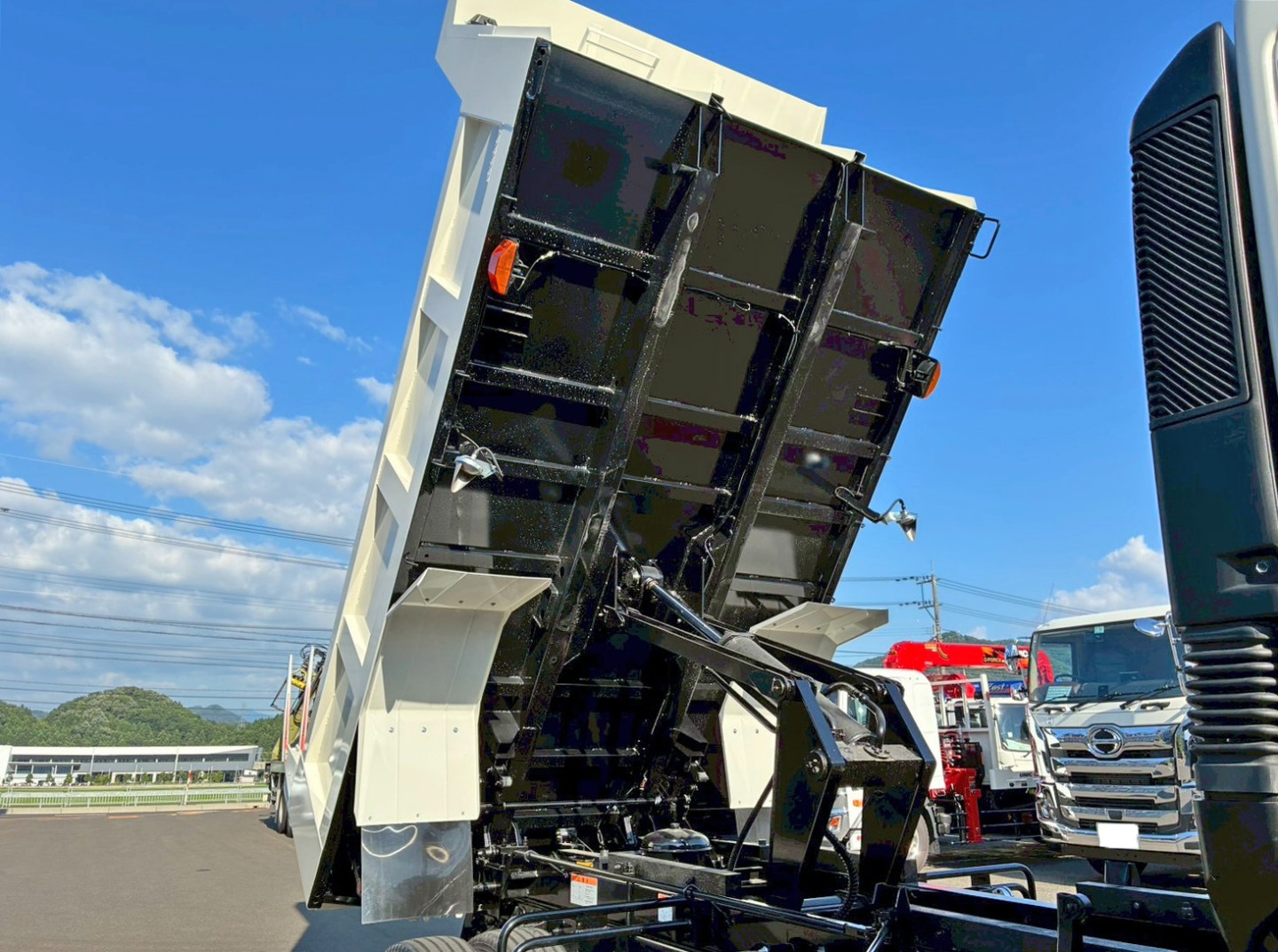 日野 レンジャー 2KG-FE2ACAの写真11