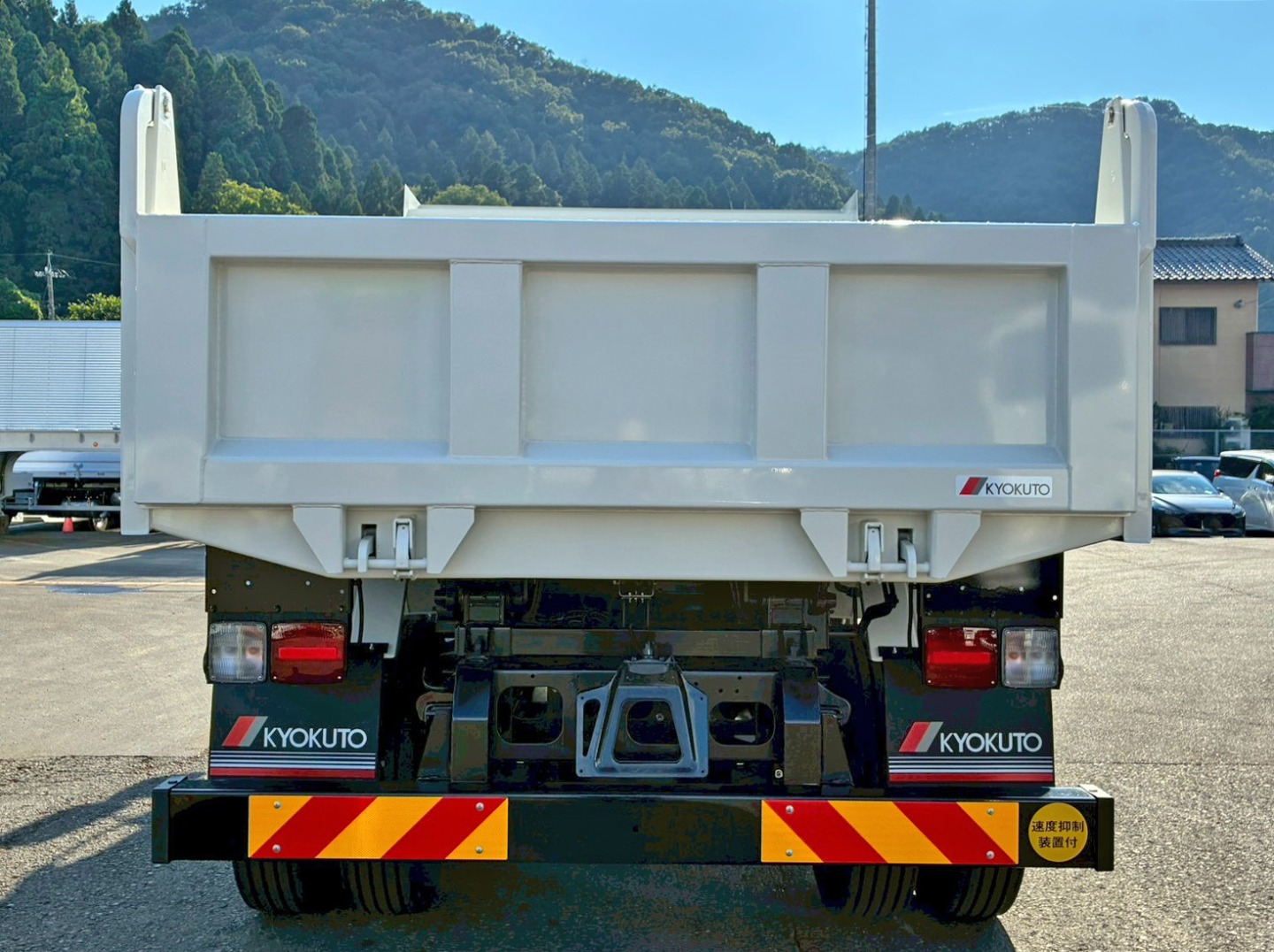 リヤ周りの状態です。|日野 レンジャー 2KG-FE2ACAの写真14