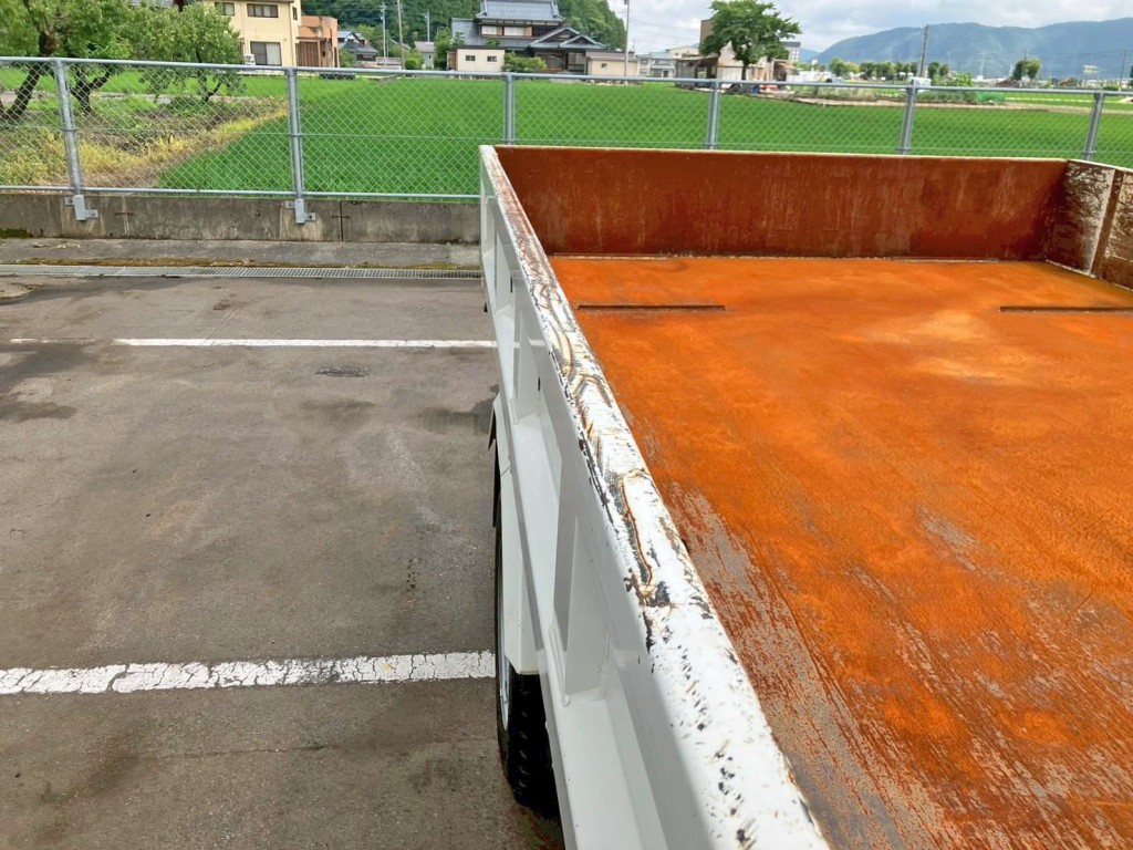 運転席側あおり上部の状態です。|日野 デュトロ 2KG-XZU700X(2WD)の写真23