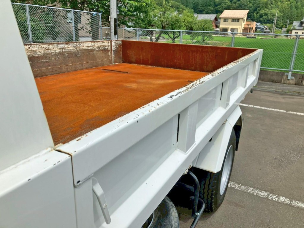 助手席側あおり上部の状態です。|日野 デュトロ 2KG-XZU700X(2WD)の写真27