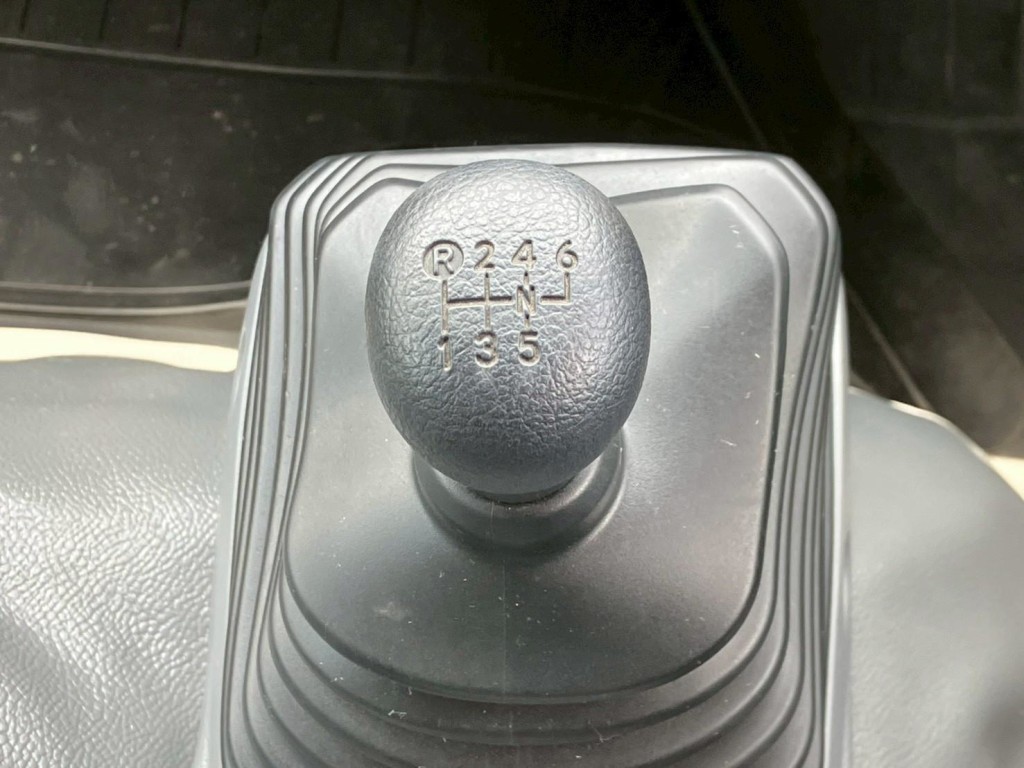 日野 デュトロ 2KG-XZU700X(2WD)の写真30