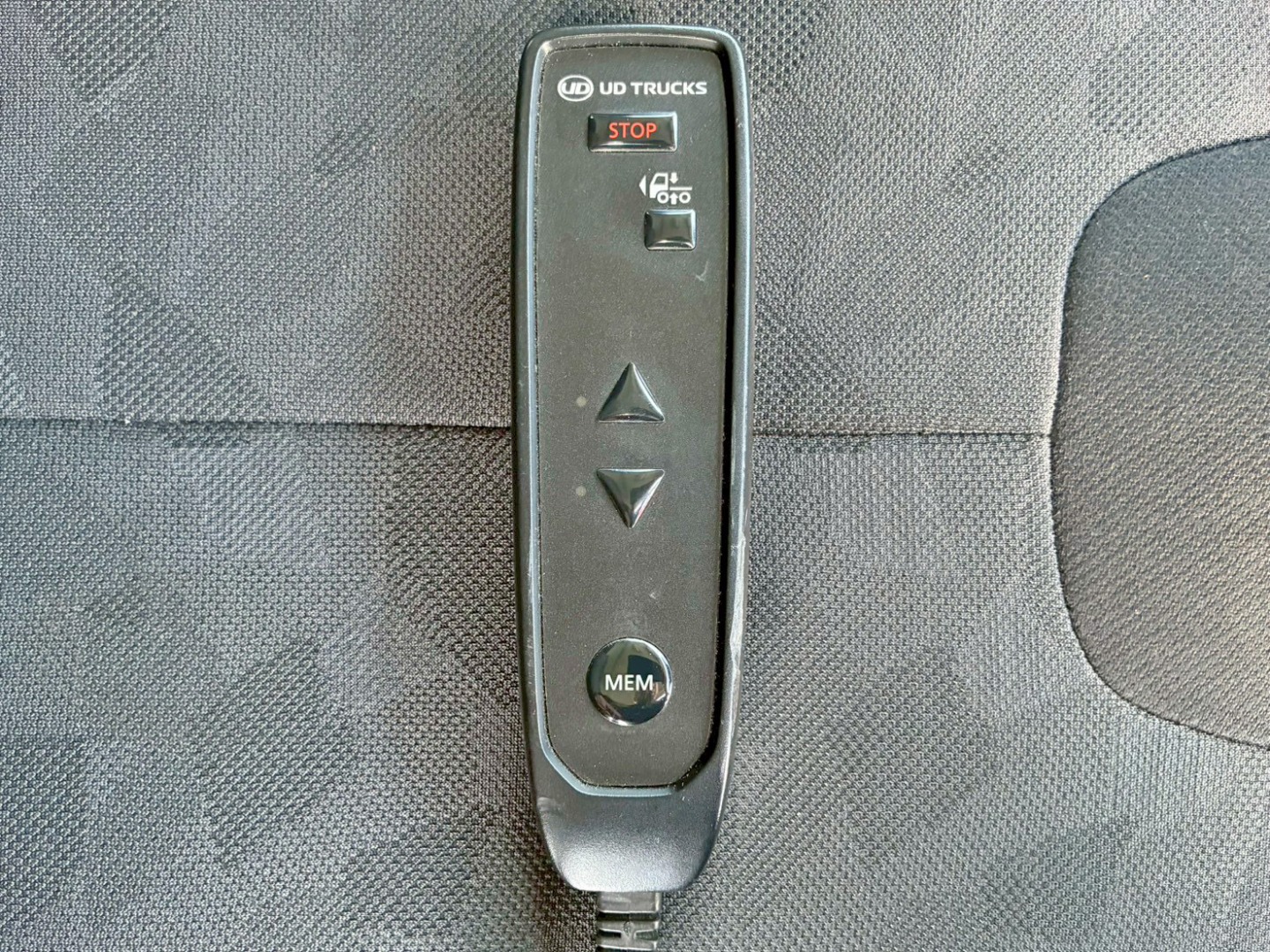 エアサスのコントローラーです。|UDトラックス クオン 2PG-GK5AABの写真26