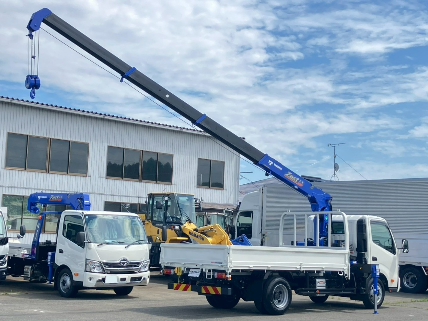 日野 デュトロ 2KG-XZU712M(2WD)の写真4