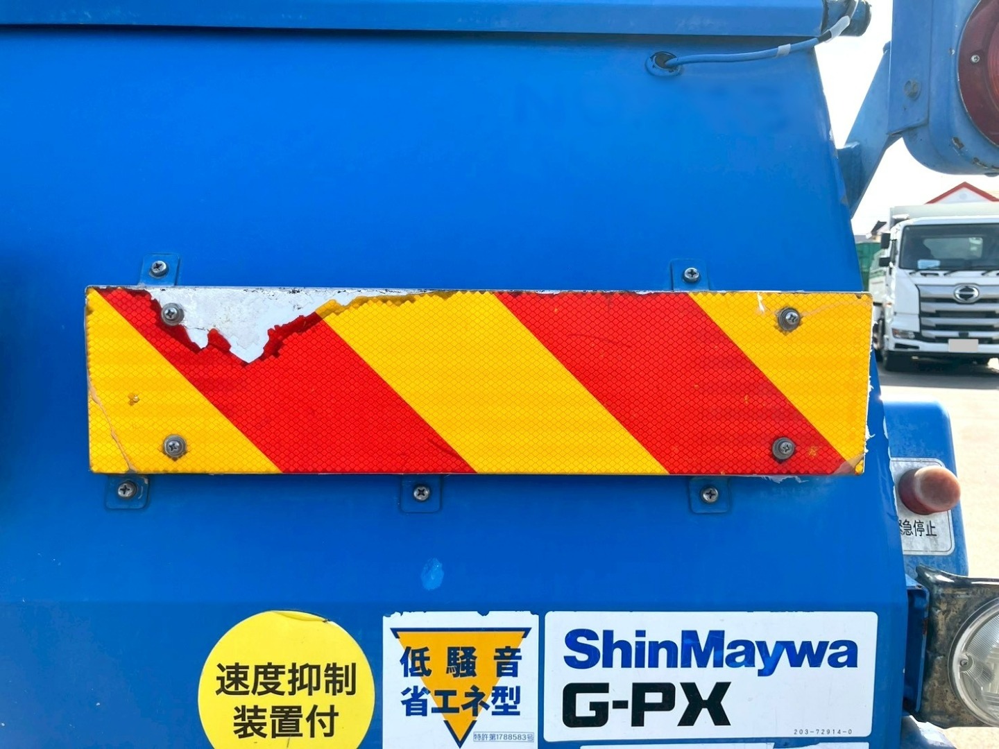 反射板にキズがあります。|日野 レンジャー QKG-FJ7JGAAの写真34