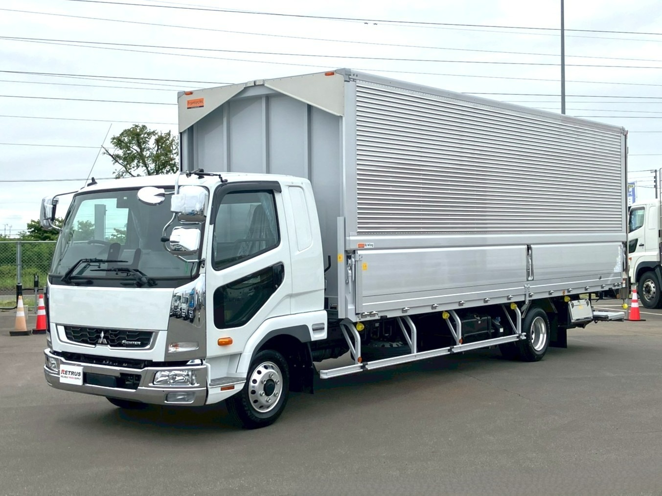 三菱 ファイター 2KG-FK65F(2WD)の写真1