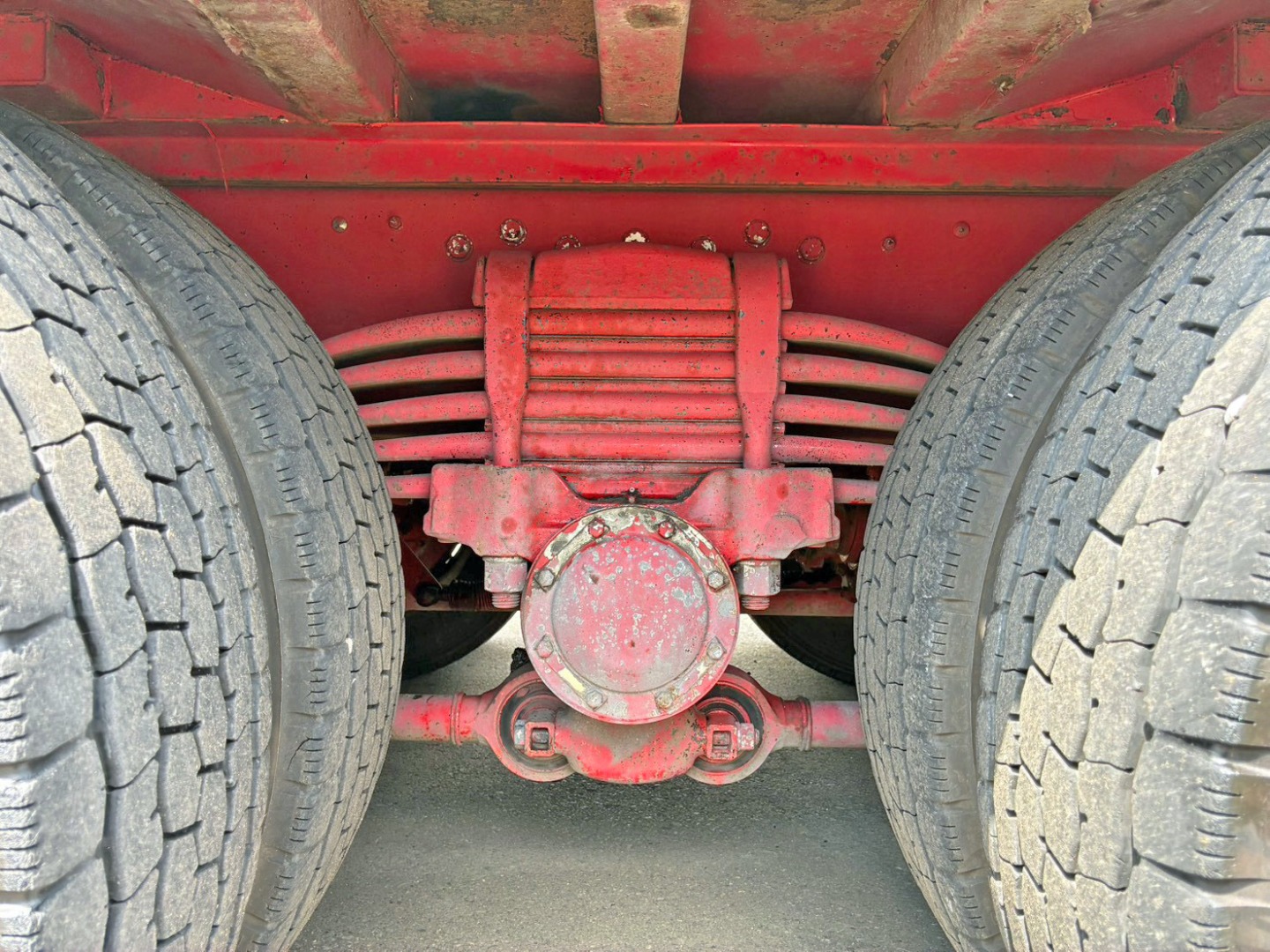 リーフサスです。|三菱 ファイター QDG-FQ62Fの写真5