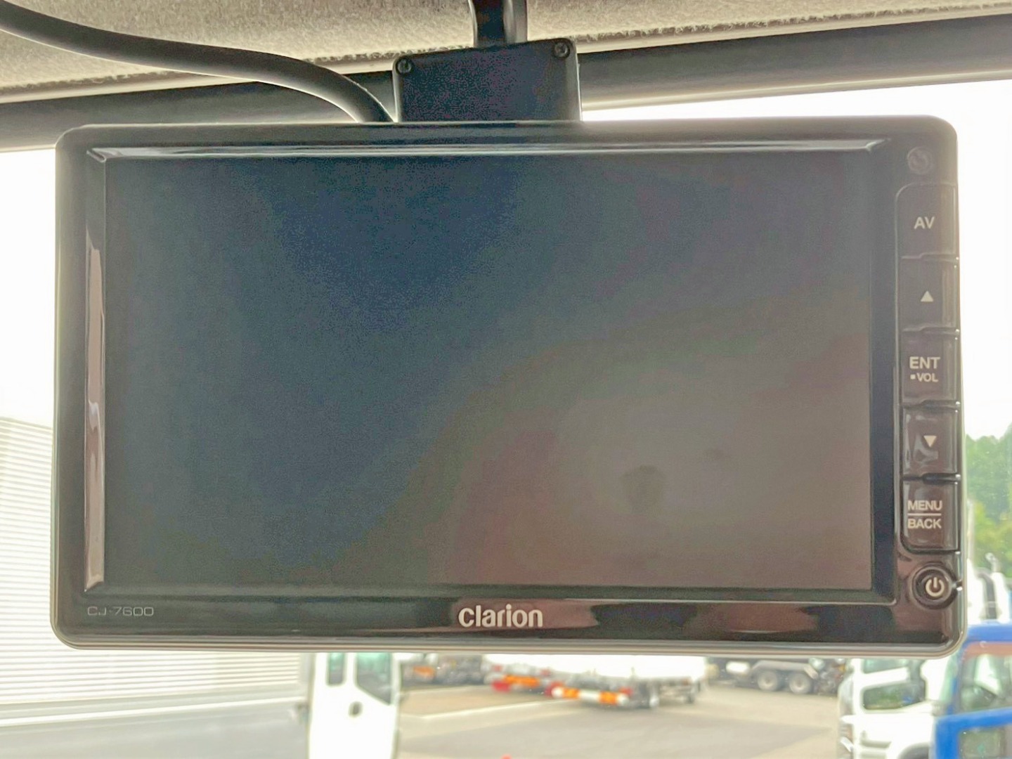 液晶バックモニター付きです。（トレーラー連結時に作動します）|三菱 スーパーグレート 2RG-FP74HDRの写真28