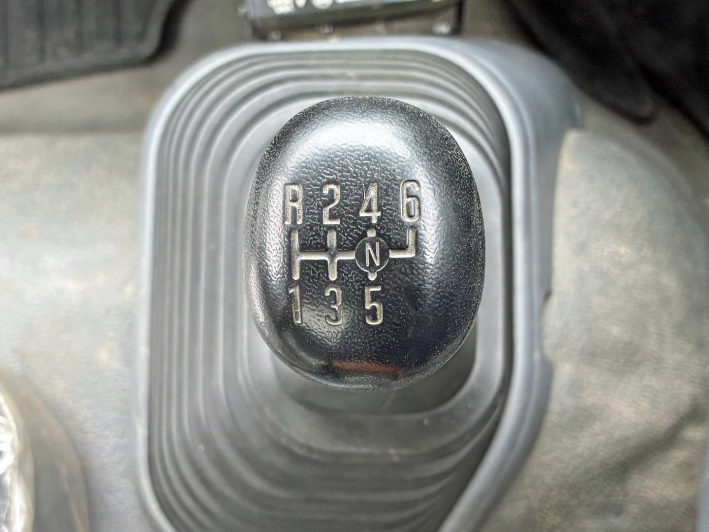 いすゞ フォワード TKG-FRR90S1(2WD)の写真38