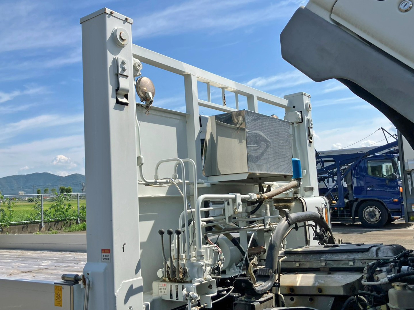 前壁の状態です。|三菱 キャンター KK-FF63EHY(2WD)の写真17