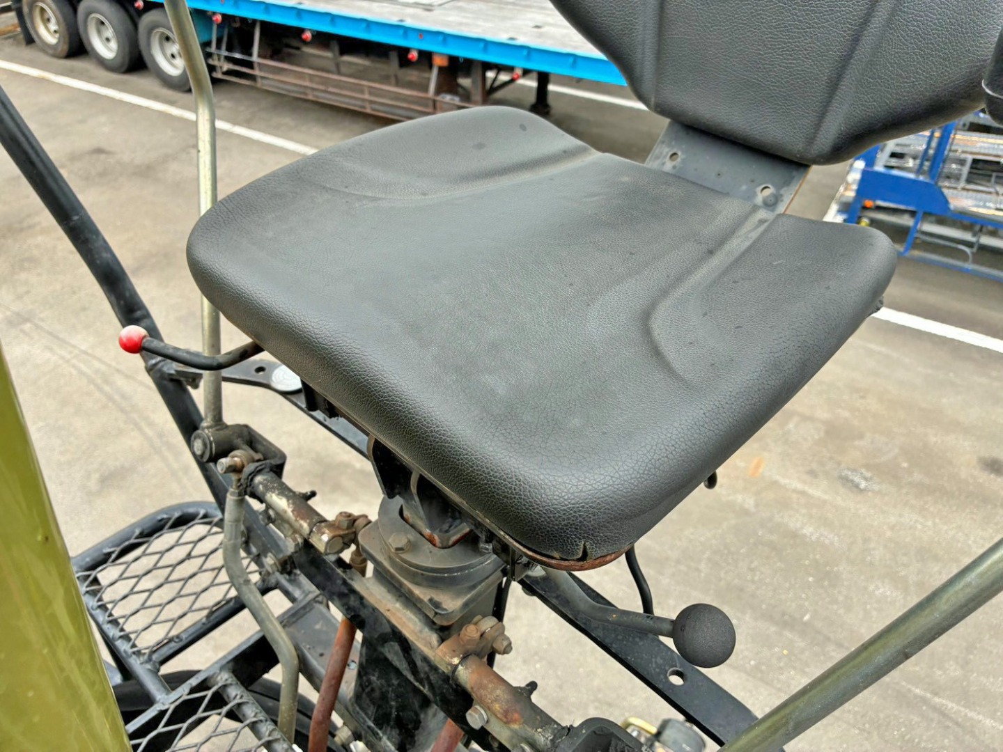 トップシートのスライド作動不良です。|いすゞ ギガ 2DG-CYZ52CVの写真9