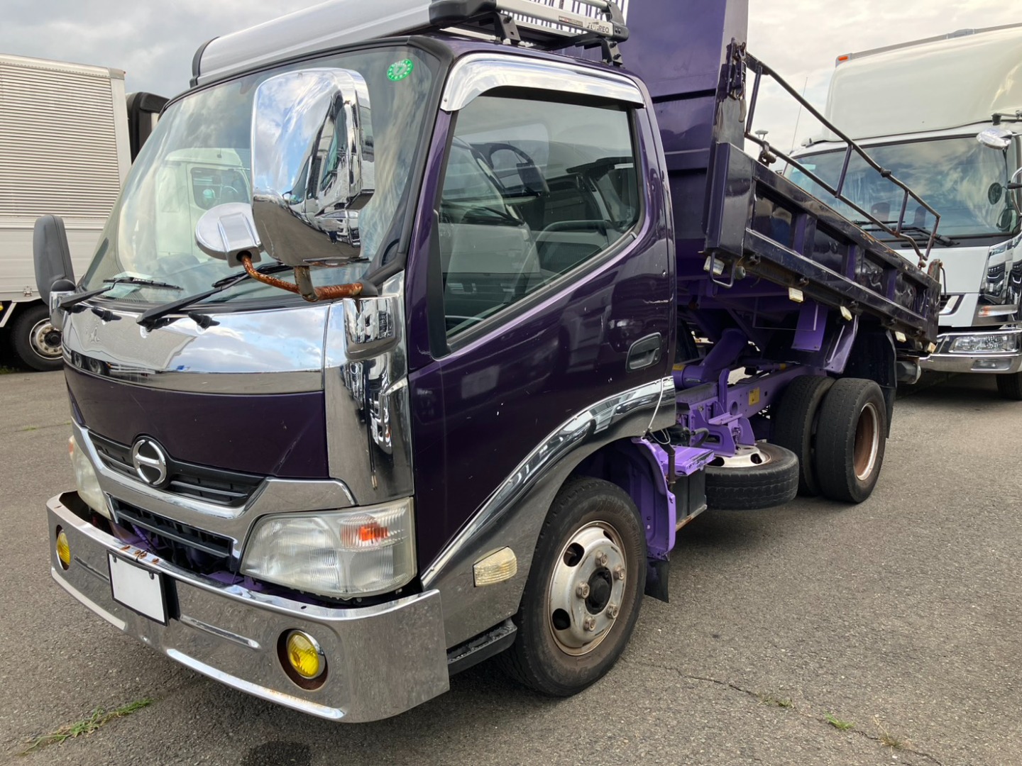 トヨタ デュトロ TKG-XZC610D(2WD)の写真1