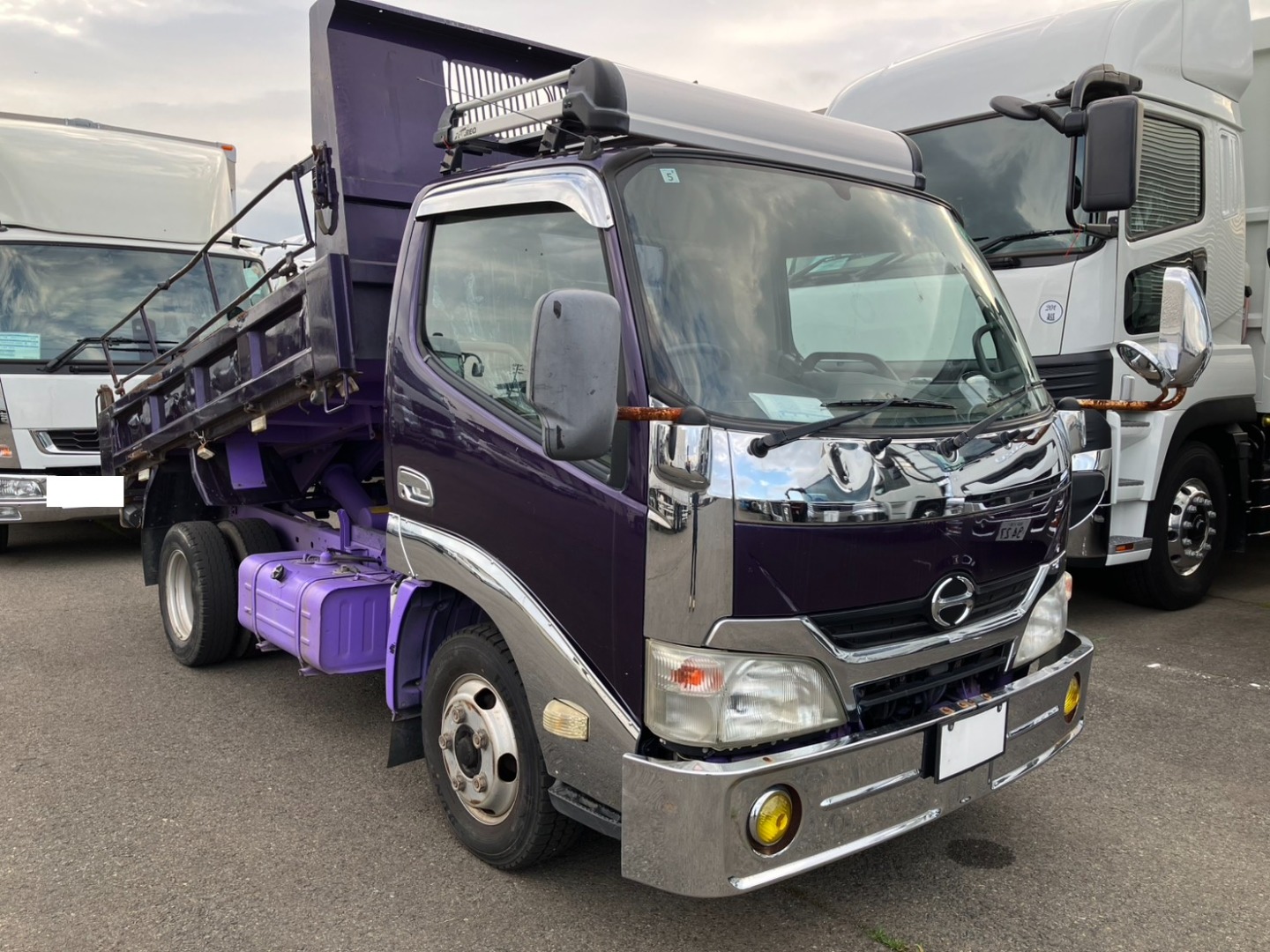 トヨタ デュトロ TKG-XZC610D(2WD)の写真2
