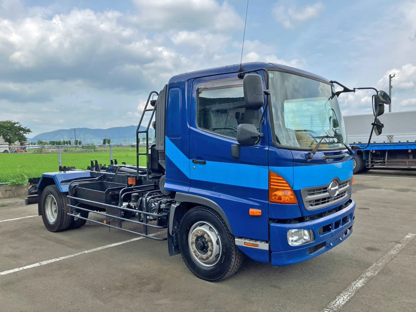 日野 レンジャー QKG-FE7JGAAの写真2