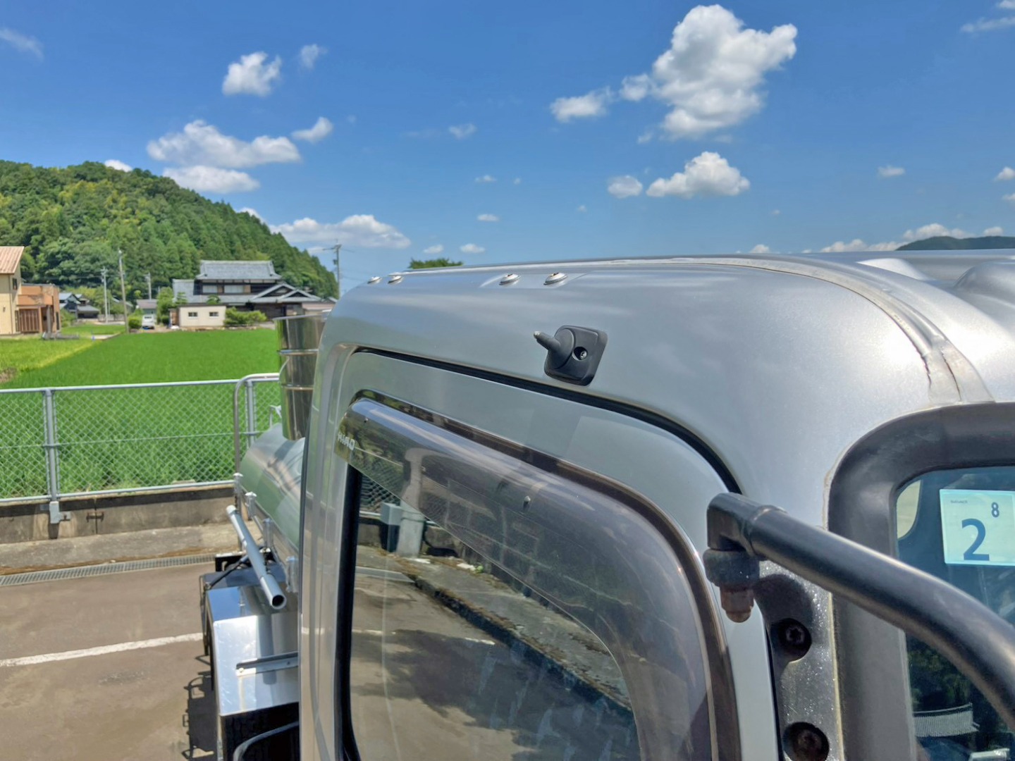 アンテナが欠品しています。|日野 レンジャー BDG-FC6JCWA(2WD)の写真29