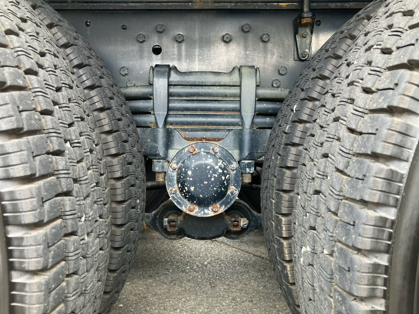 リーフサスです。|三菱 スーパーグレート 2KG-FV70HYの写真5