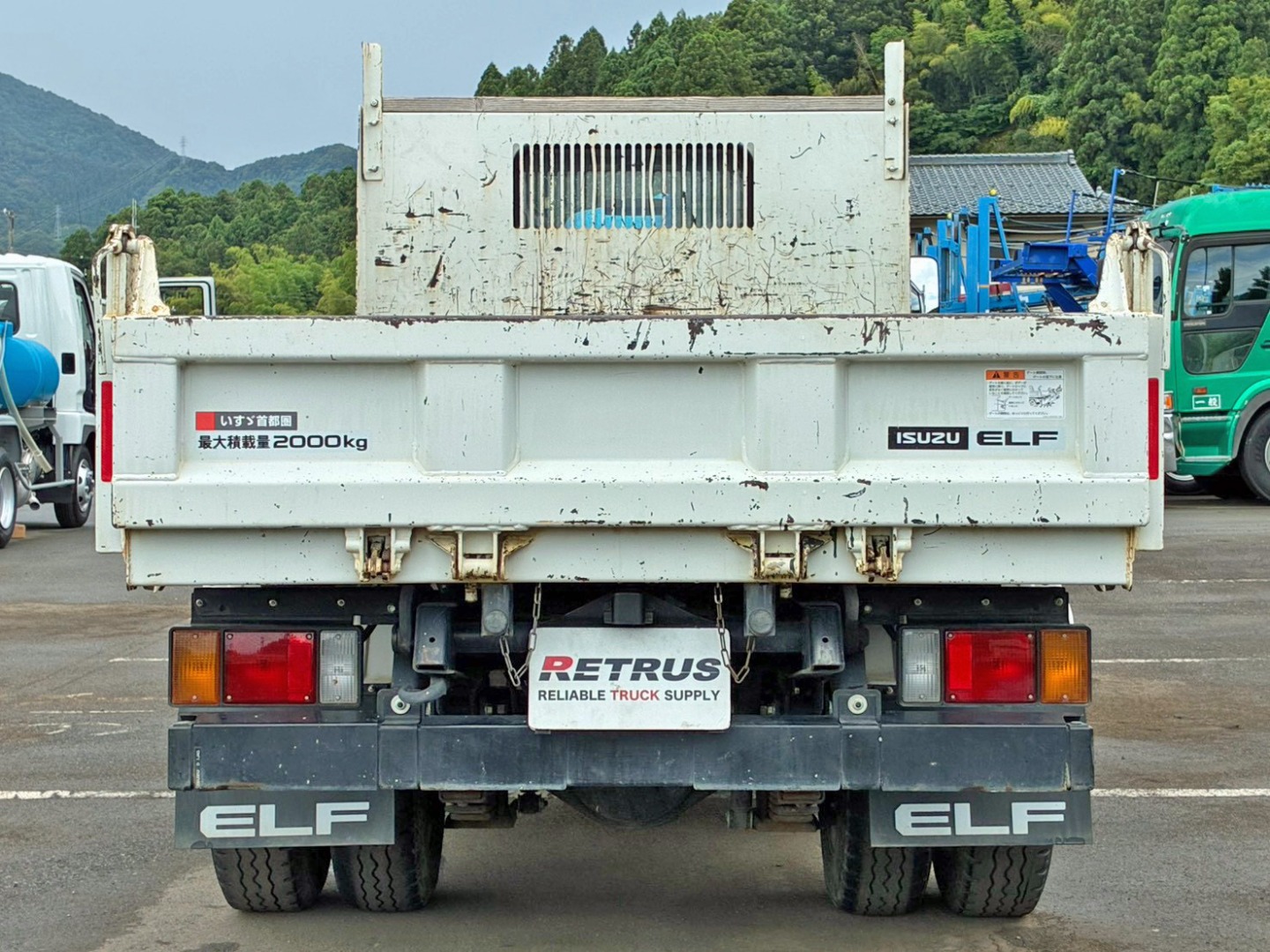 リヤ周りの状態です。|いすゞ エルフ 2RG-NJR88AD(2WD)の写真15
