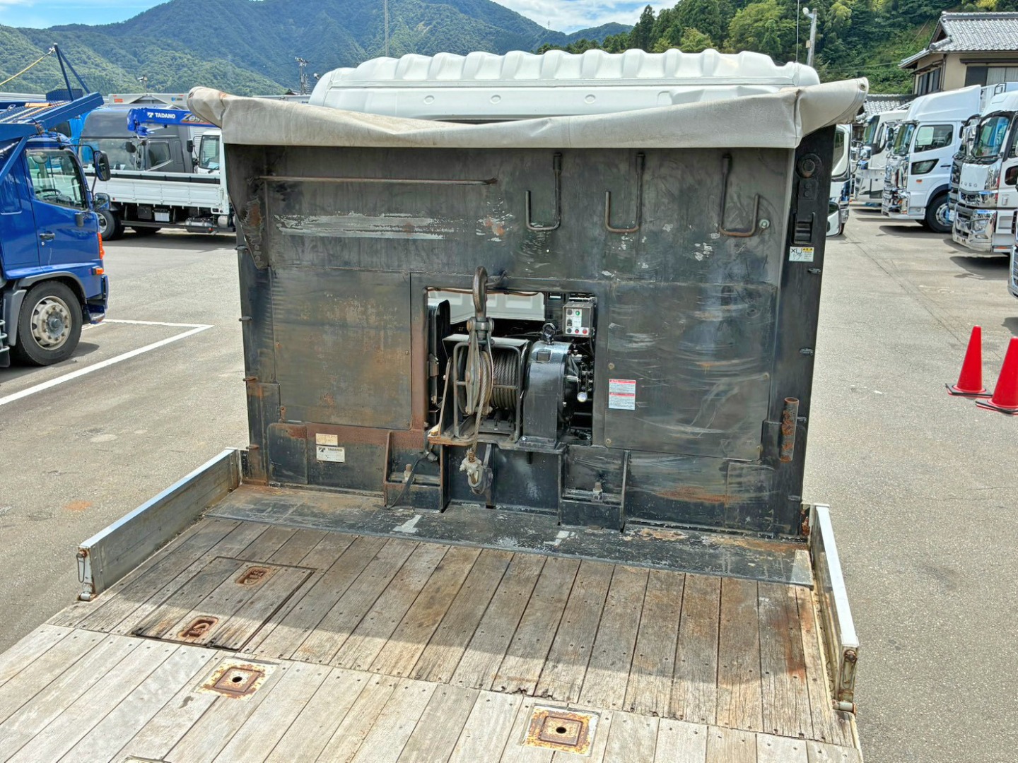 ウインチ付きです。|日野 プロフィア 2DG-FQ1AJGの写真13