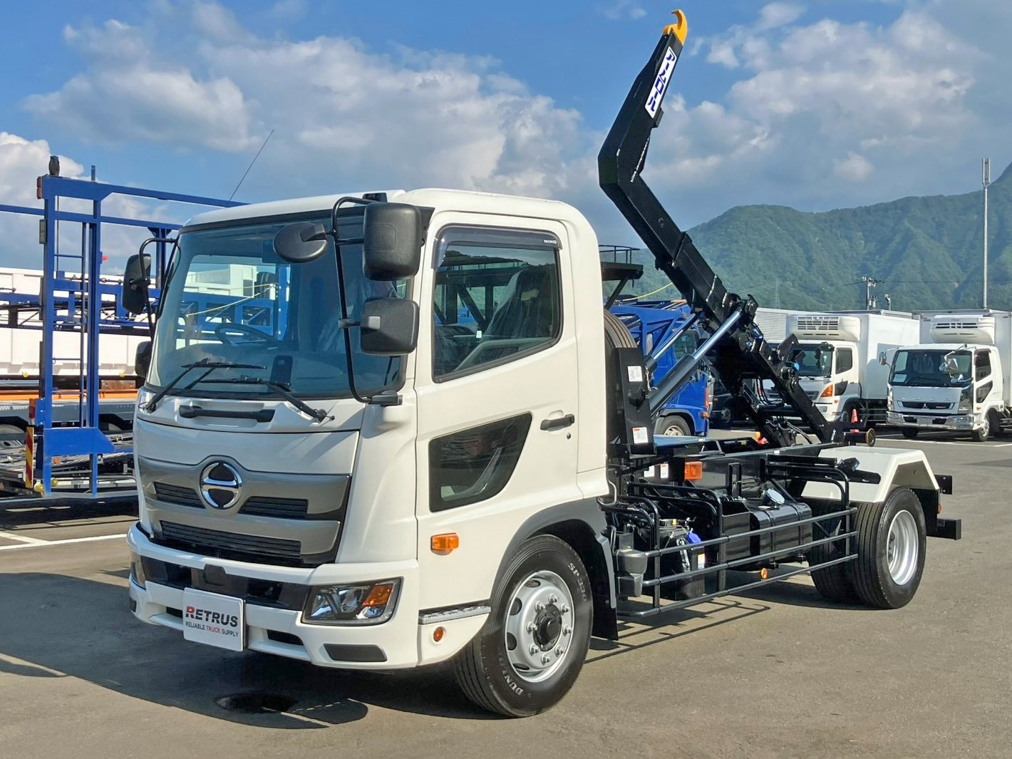 日野 レンジャー 2PG-FJ2ACAの写真1