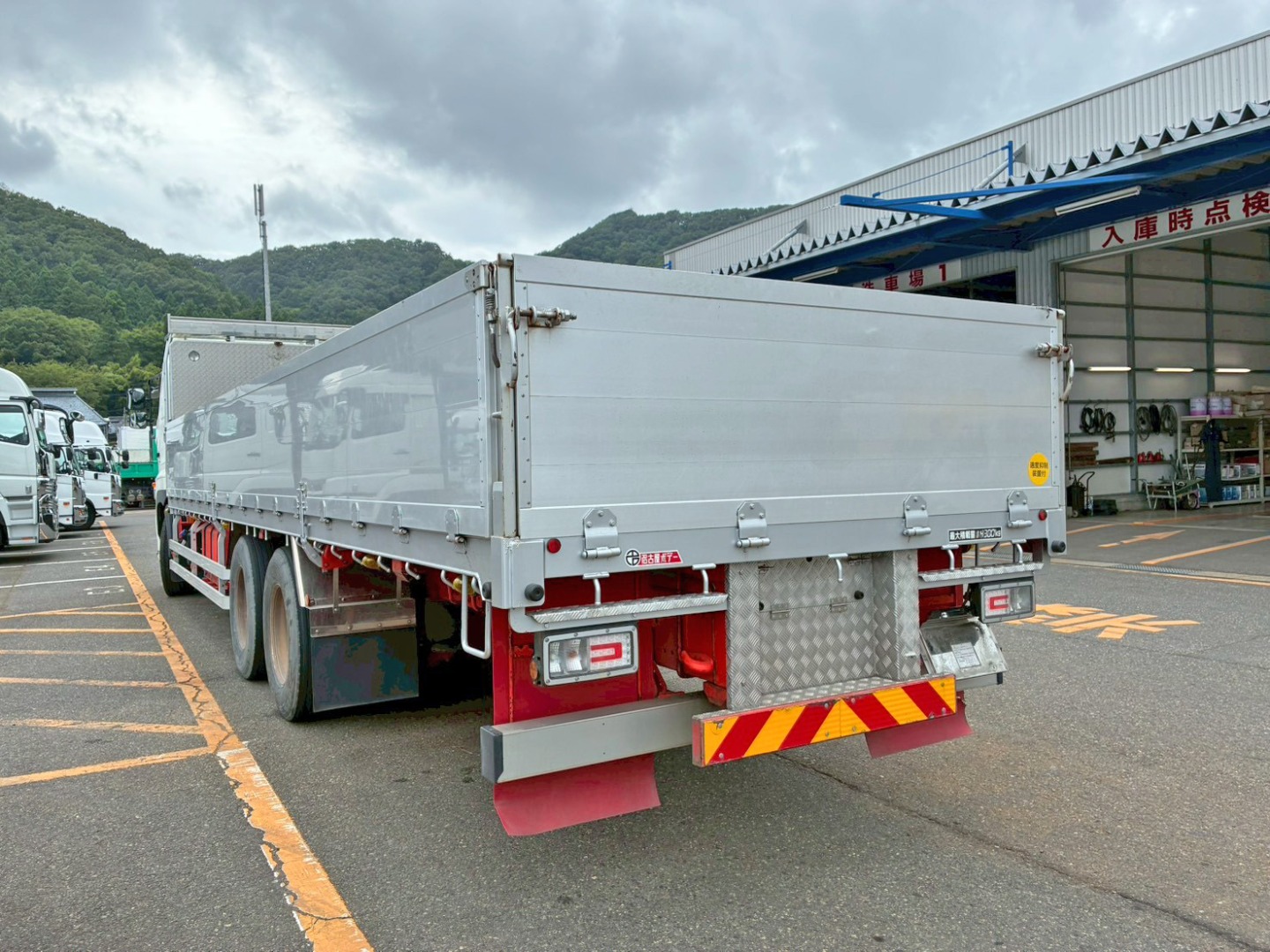 日野 プロフィア 2DG-FS1AHGの写真3