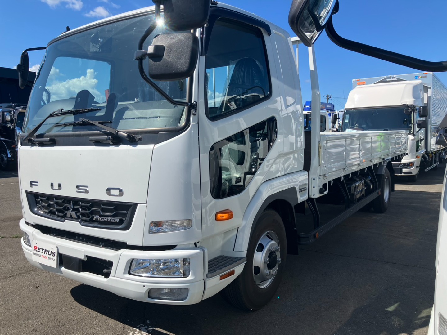 三菱 ファイター 2KG-FK62F(2WD)の写真1