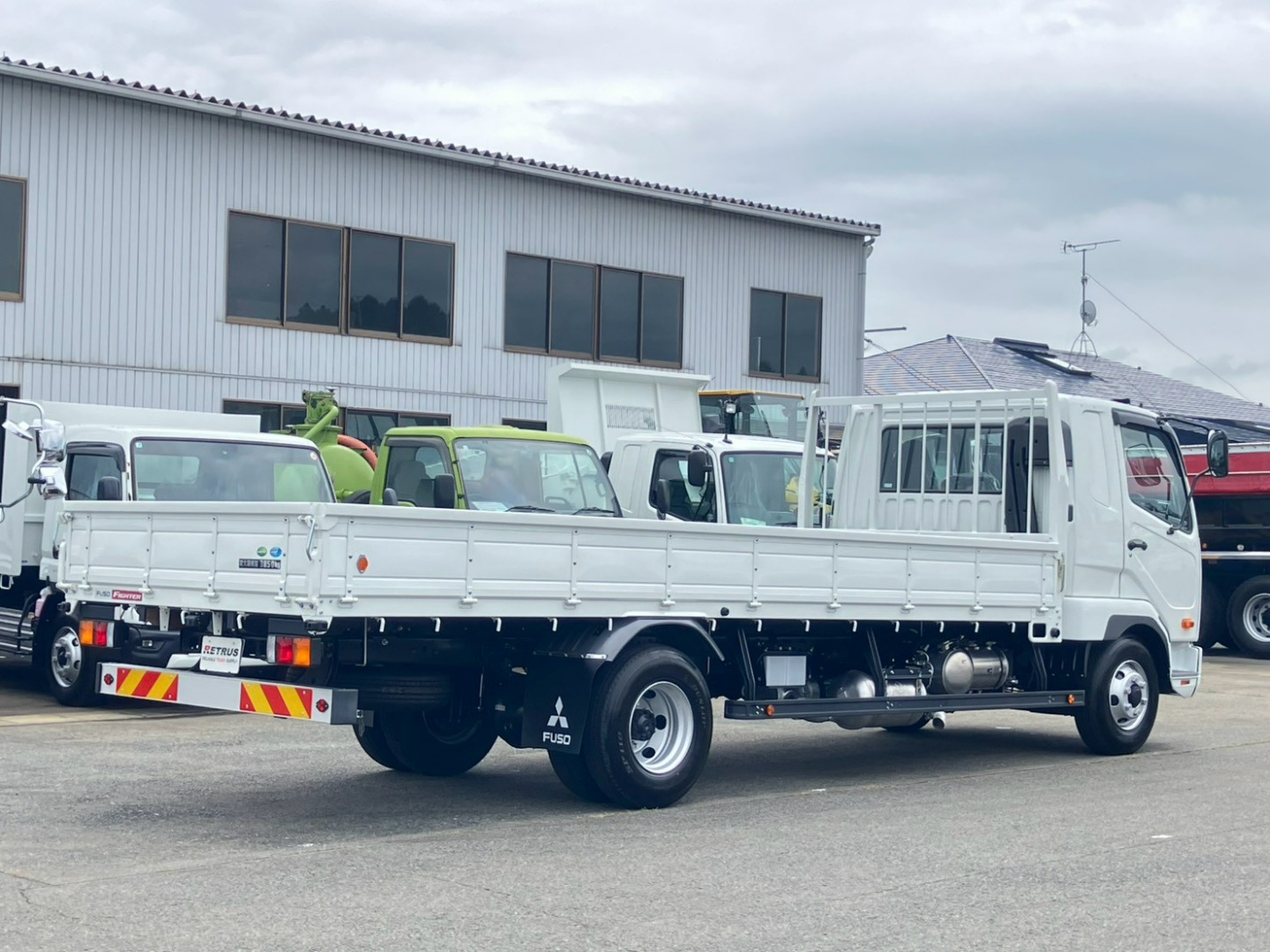 三菱 ファイター 2KG-FK62F(2WD)の写真4