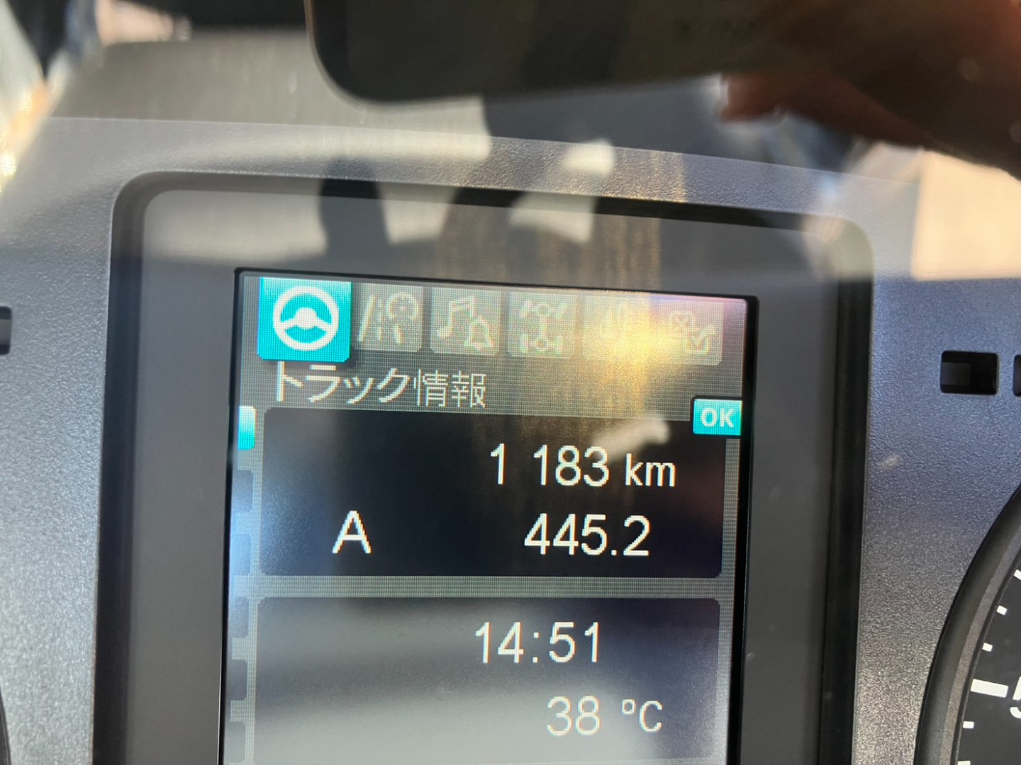三菱 ファイター 2KG-FK62F(2WD)の写真8