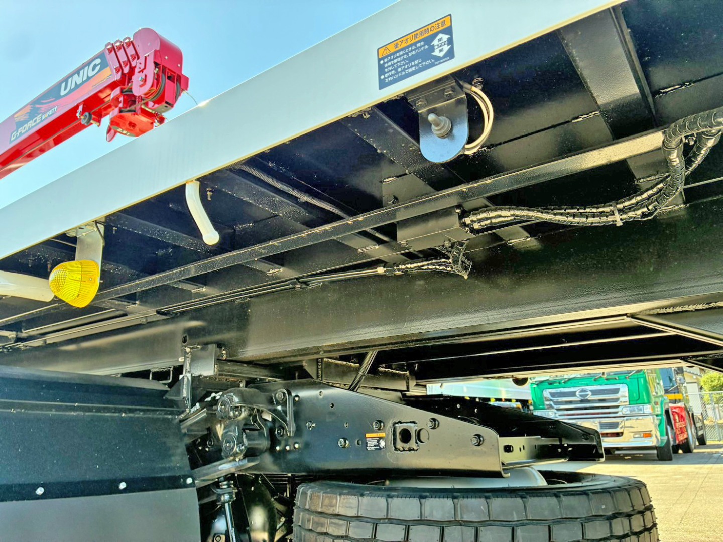 シャーシとネタの状態です。(縦ネタ・横ネタは鉄製です)|三菱 ファイター 2KG-FK62FZの写真6