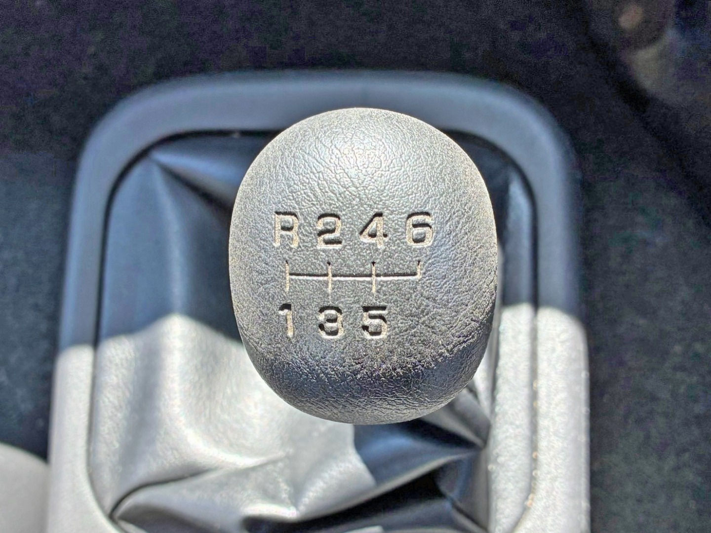 三菱 ファイター 2KG-FK62FZの写真27