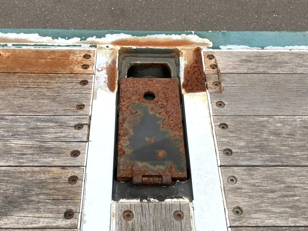 ツイストロック(格納状態)です。|東邦  TF36H2C3改の写真21