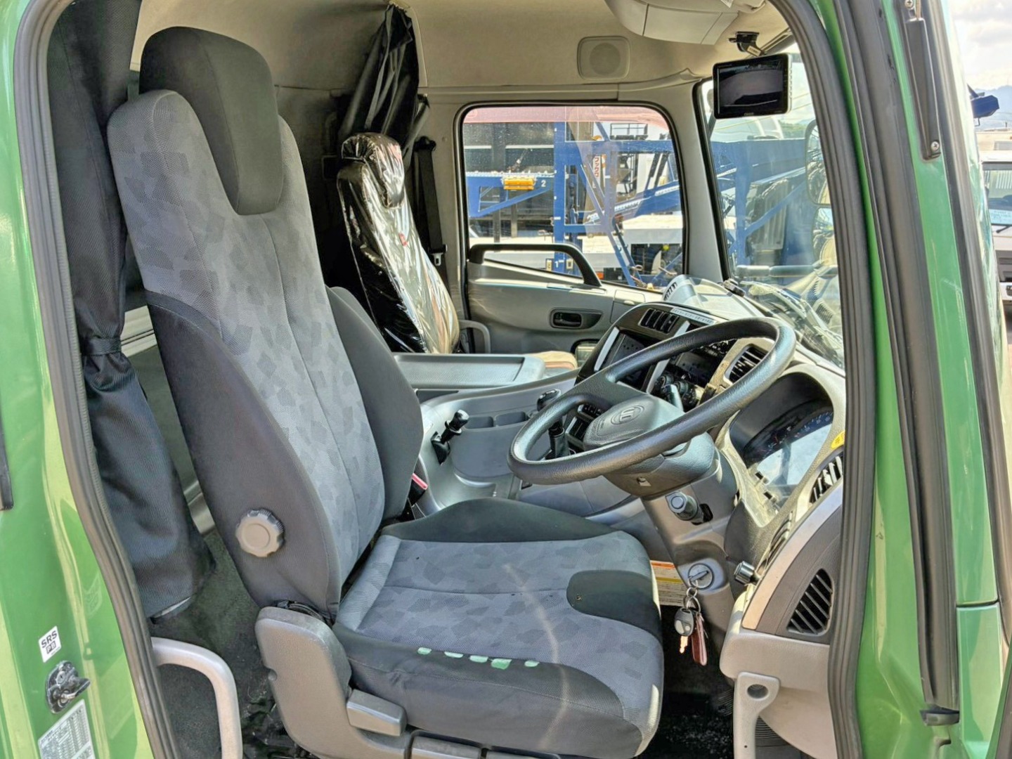 UDトラックス クオン QKG-CD5YLの写真7