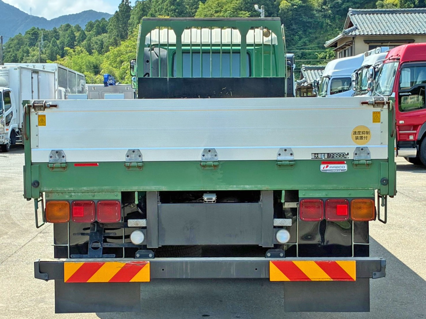 リヤ周りの状態です。|UDトラックス クオン QKG-CD5YLの写真20