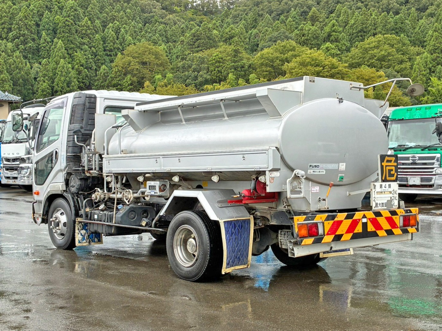 三菱 ファイター TKG-FK71F(2WD)の写真3