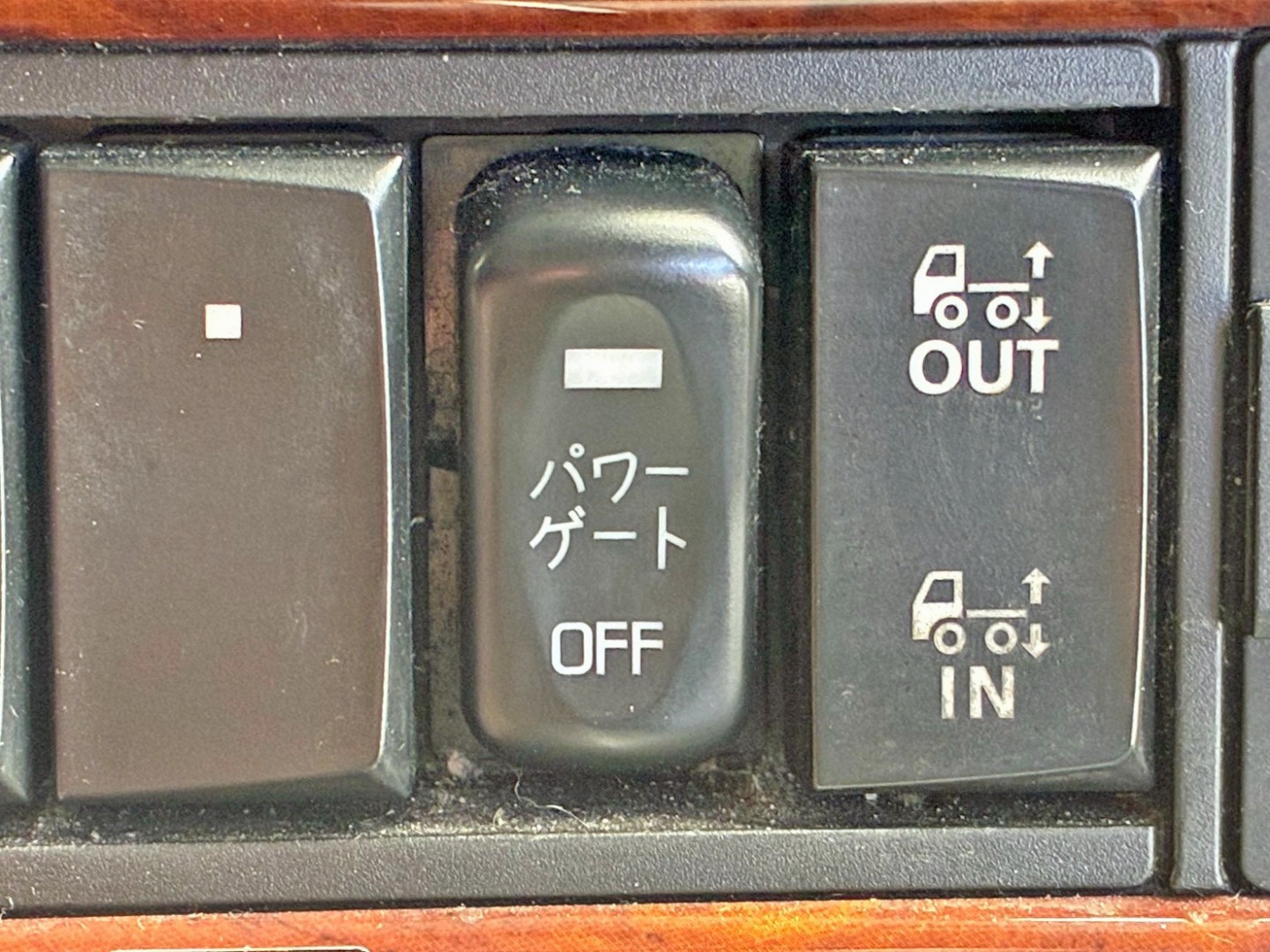 ゲートのメインスイッチです。|UDトラックス クオン 2PG-CG5CAの写真35