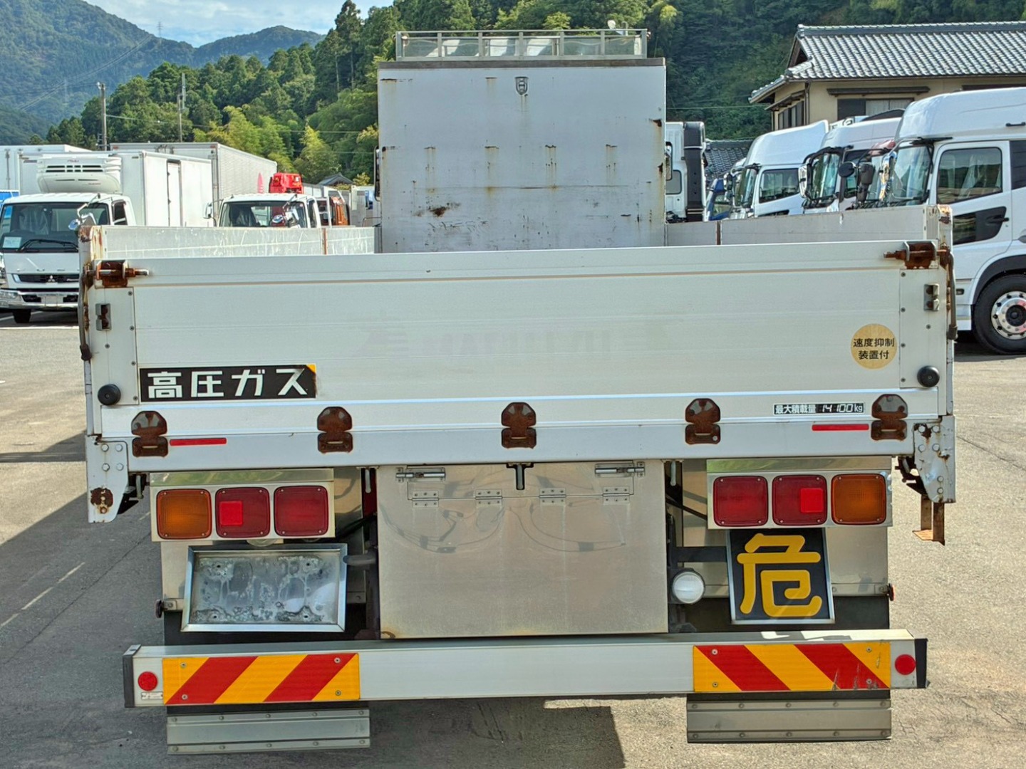 リヤ周りの状態です。|三菱 スーパーグレート QPG-FU64VZの写真15