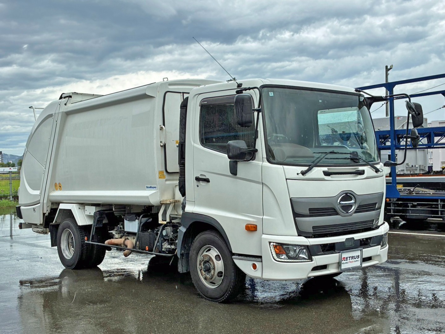 日野 レンジャー 2KG-FC2ABA(2WD)の写真2