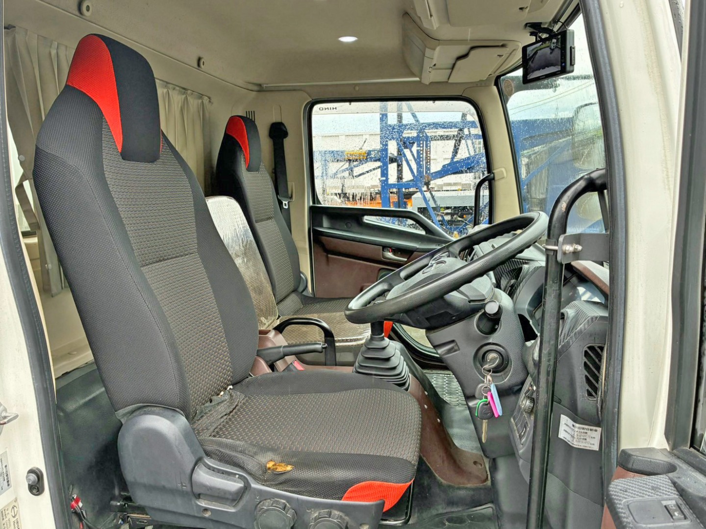 日野 レンジャー 2KG-FC2ABA(2WD)の写真7